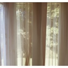 Lili Barack fényáteresztő Organza Függöny -készre varrt 250 x 250 cm