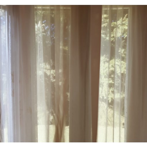 Lili Barack fényáteresztő Organza Függöny -készre varrt 250 x 250 cm