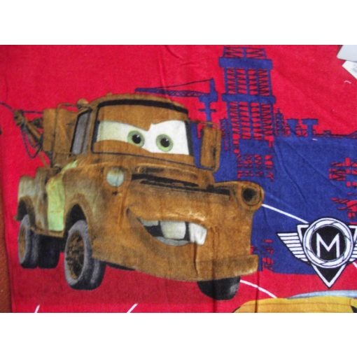 McQueen and the Cars piros Disney Törölköző 70x140cm