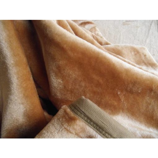 Gold arany barna pléd ágytakaró  200 x 240 cm