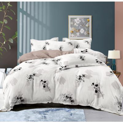   Pempő virágmintás ágyneműhuzat garnitúra 6 részes fehér