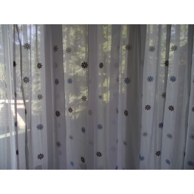 Pipitér Fehér Virágos Organza Függöny 250 x 300 cm