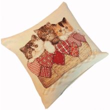 Szivecskés Perzsa Cicás Díszpárna 40 x 40 cm